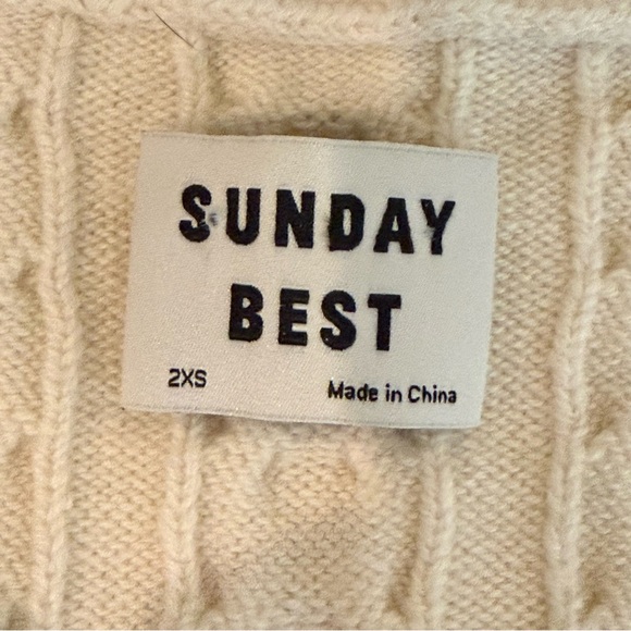 ARITZIA SUNDAY BEST Winston Sweater Vest - Picture 5 of 8